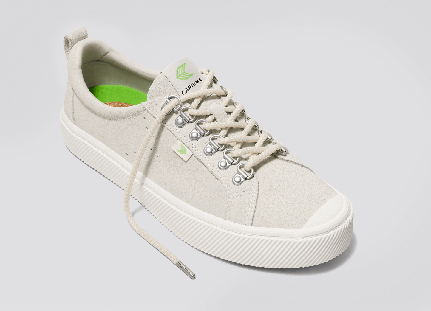 OCA Low Speedhooks Vintage White Suede Sneaker
