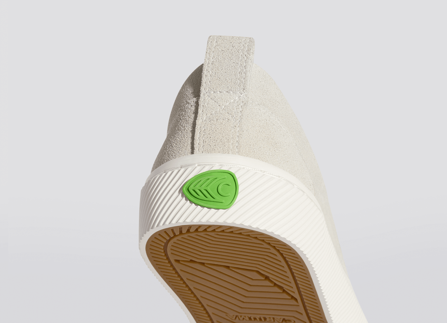 OCA Low Speedhooks Vintage White Suede Sneaker