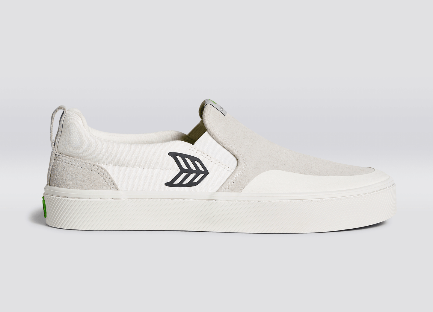 SLIP-ON PRO Off-White Canvas Vintage White Suede Black Logo Sneaker