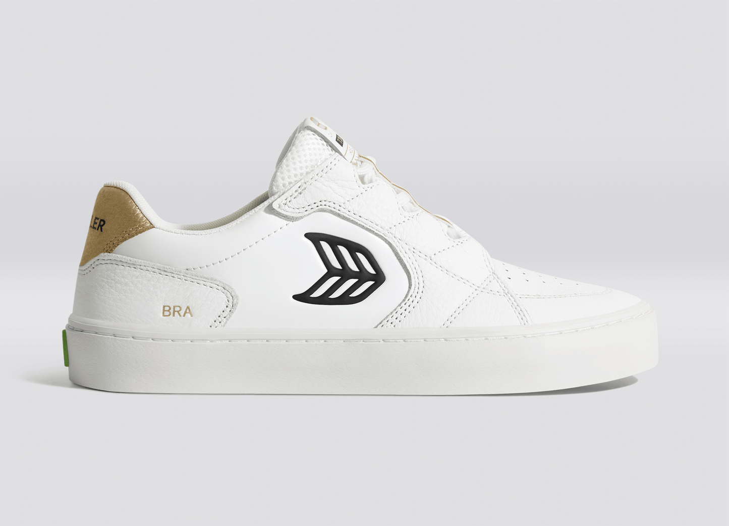 T20 PRO Hoefler 2024 White Premium Leather and Mesh Black Logo Gold Sneaker